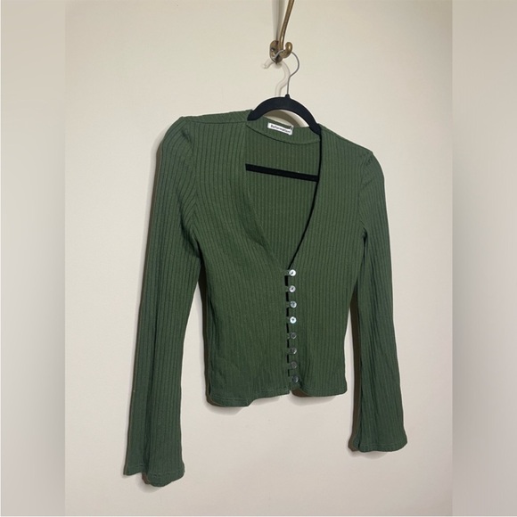 Reformation Gellar Top in Fern - Picture 5 of 7